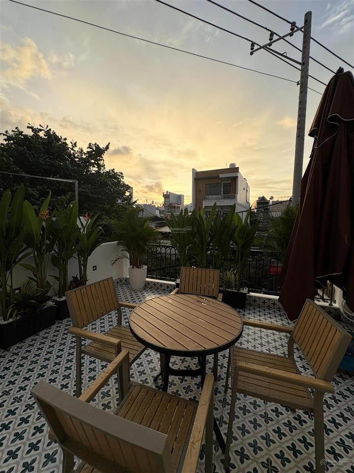 Chủ giảm mạnh 1 tỷ nhà mặt phố nguyễn duy cung, gò vấp, 11,9 tỷ, 95,5m2, view đẹp