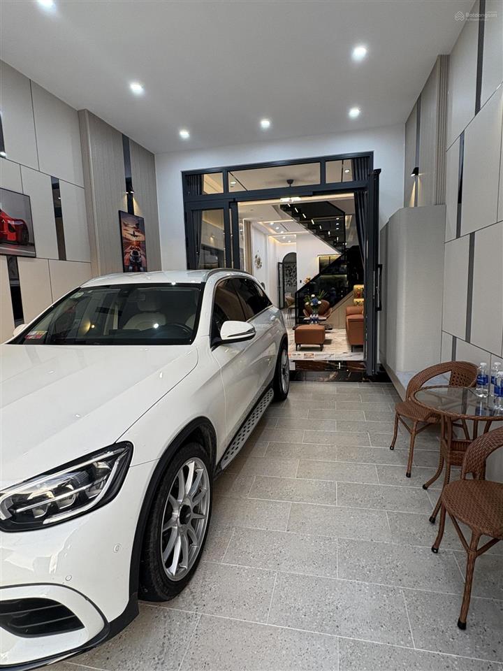 Chủ giảm mạnh 1 tỷ nhà mặt phố nguyễn duy cung, gò vấp, 11,9 tỷ, 95,5m2, view đẹp