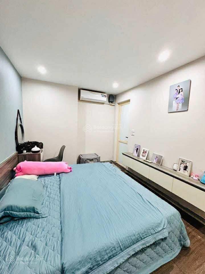 Bán căn hộ chung cư rice city siêu hiếm, trung tâm, vị trí đẹp, đầy đủ tiện ích, 70m, chỉ 4tỷ6