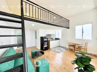 Phòng ban công ngay luỹ bán bích tiện nghi, siêu xịn, siêu rộng