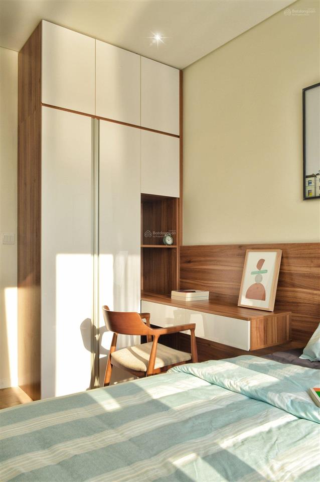 Tin thật 100%  bán căn 2pn, căn góc 2 mặt sông tại đảo kim cương (còn thương lượng), nội thất đẹp