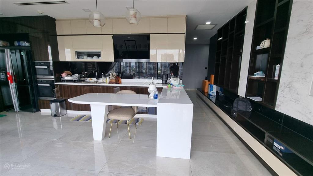 Thật 100% bán căn 1pn+ đã có sổ, sở hữu lâu dài, giá tốt nhất tại đảo kim cương, trực diện sông