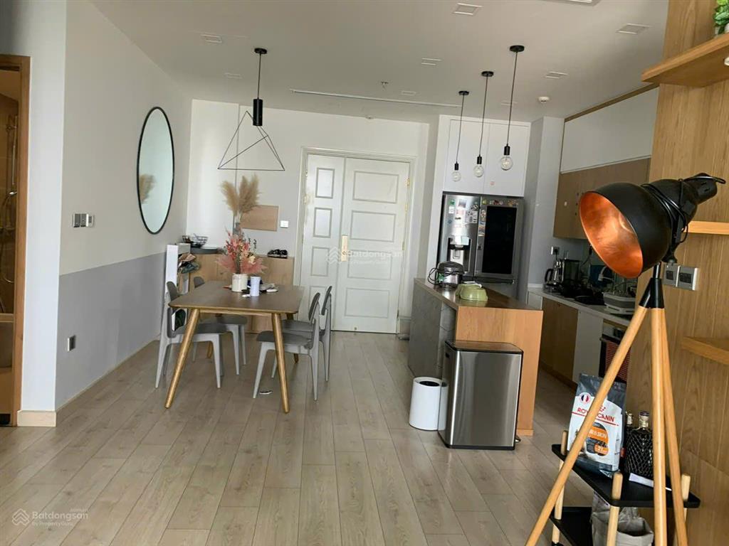 Thật 100%giá sốccăn 2pn view cầu bason và sông cực đẹp, giá tốt nhất tại vinhomes golden river
