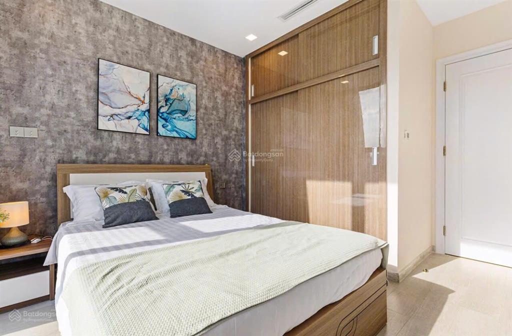 Bán căn 2pn view quận 1 và sông sài gòn đẹp nhất vinhomes golden river  gía tốt nhất thị trường