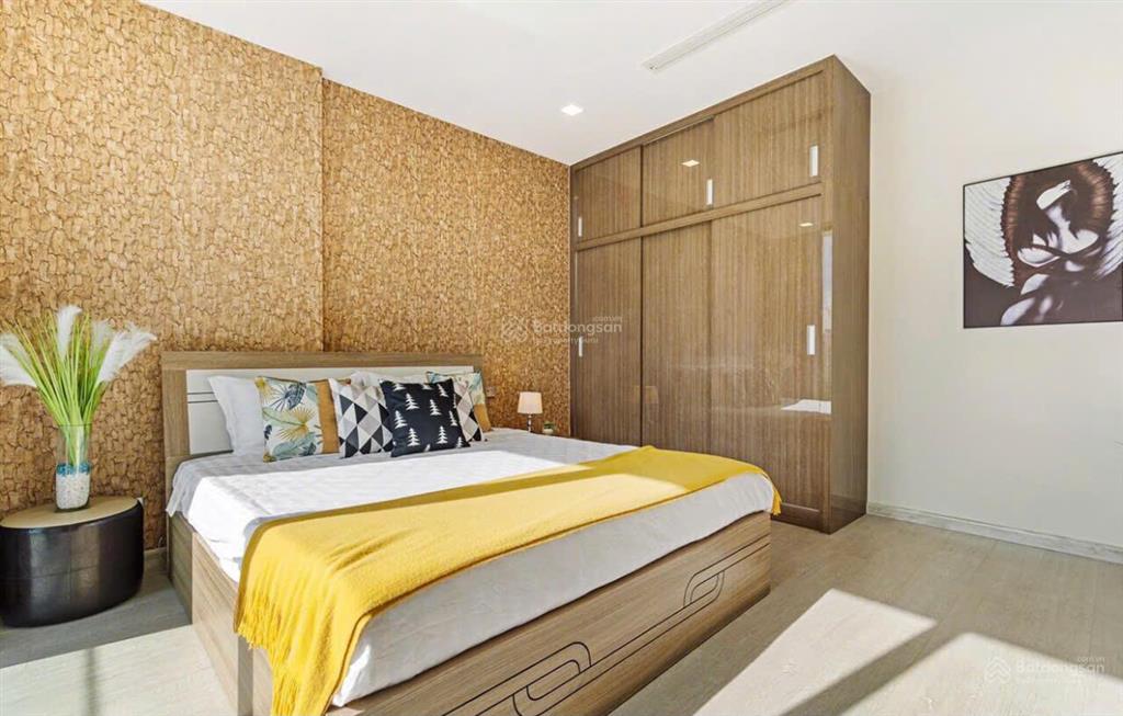 Bán căn 2pn view quận 1 và sông sài gòn đẹp nhất vinhomes golden river  gía tốt nhất thị trường