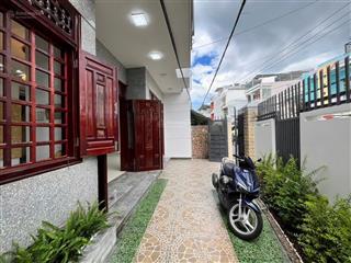 Nhà đẹp 3 tầng mặt tiền đường đồng nai giá 11 tỷ  tp nha trang full nội thất gỗ xịn