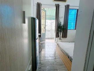 Ban công tách bếp máy giặt riêng ngay trung tâm quận 3