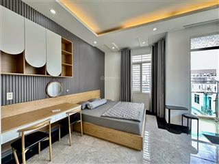 Cho thuê phòng studio full nội thất sang trọng, ban công siêu thoáng mát