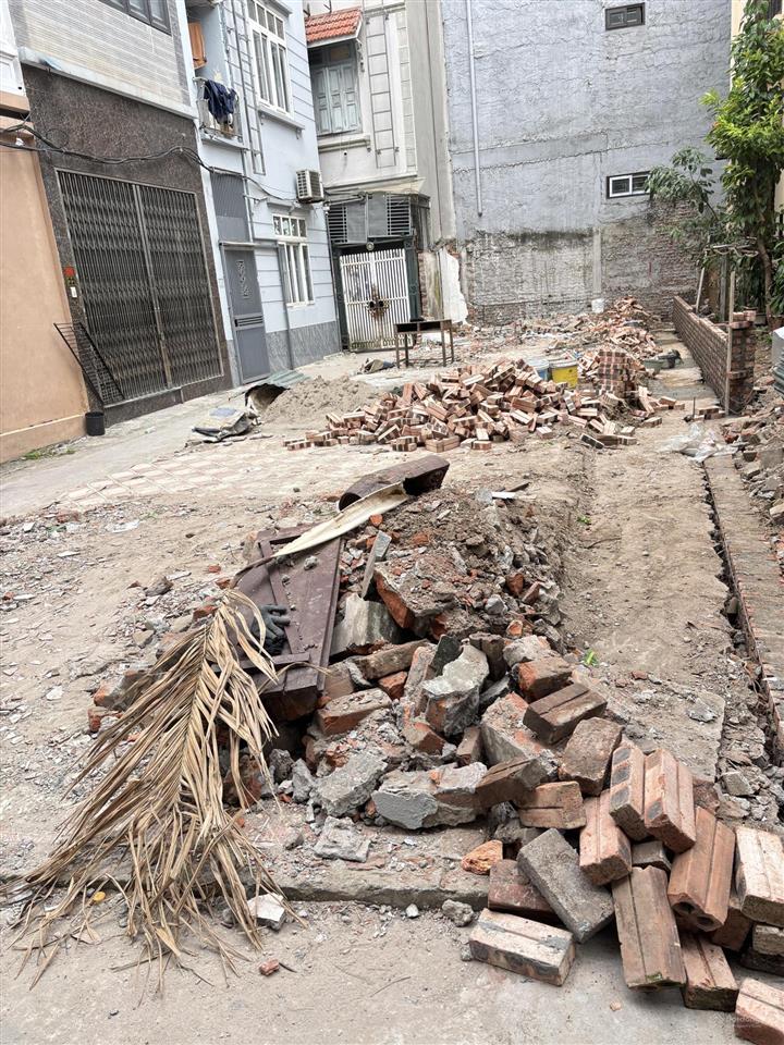 Đất hiếm 50m2 cổ nhuế, bắc từ liêm  9.5tỷ  mặt tiền thênh thang 6.66m, xây trọ cho thuê hốt bạc