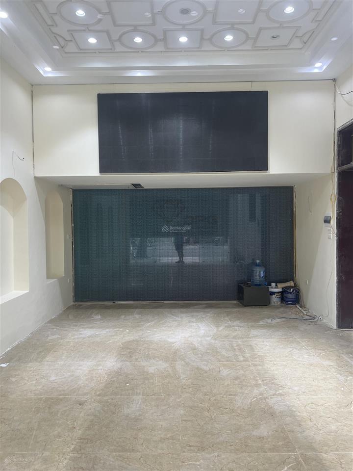Cho thuê nhà mặt phố tại ngô thì nhậm, 30 triệu vnd, 45 m2, 5,2m mặt tiền, hàng hiếm view đẹp
