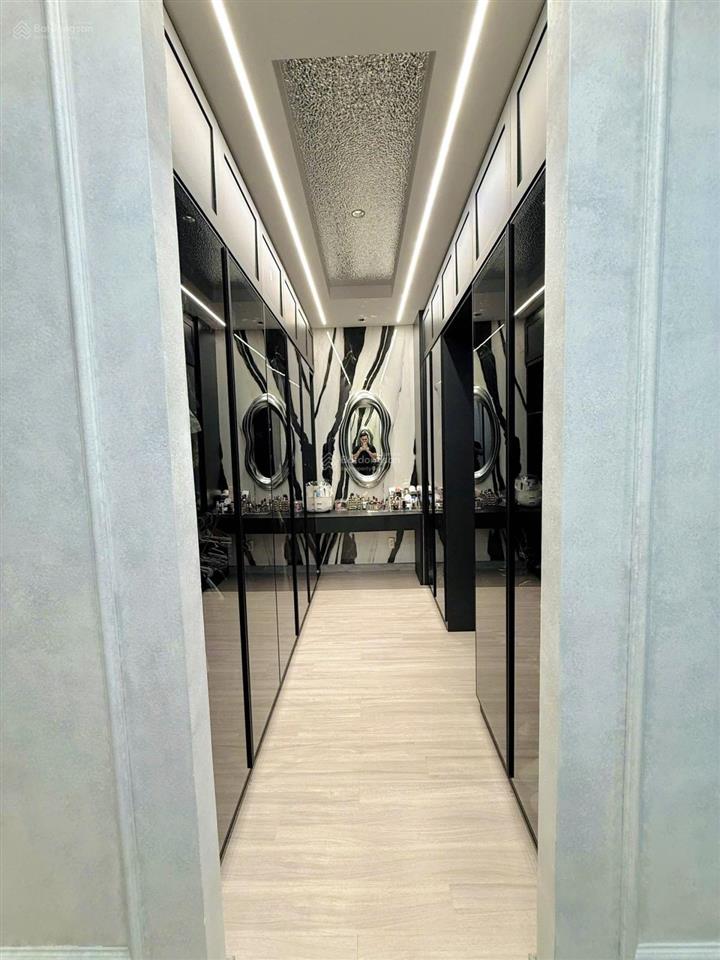 Mặt tiền đường 12m. nhà mới 4 tầng. an khánh. an phú q2. 100m2. full nội thất cao cấp. chỉ 28.8 tỷ.