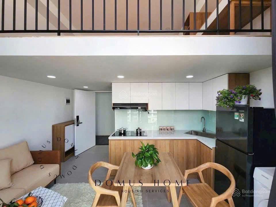 Cho thuê căn hộ duplex, có ban công, full nội thất ở quận 7