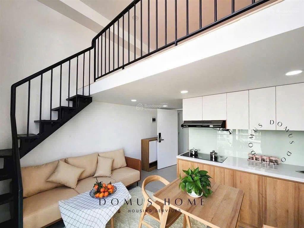 Cho thuê căn hộ duplex, có ban công, full nội thất ở quận 7