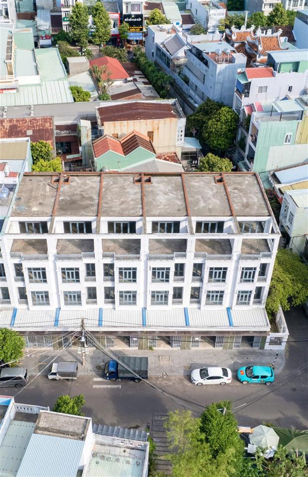 Giảm giá cực mạnh dãy nhà liền kề mặt tiền đường thanh niên. 8.5 tỷ  8 tỷ/ căn. diện tích 101m2