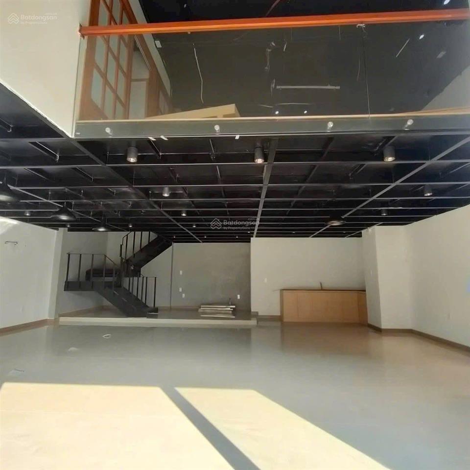 Cần bán shophouse chung cư thịnh phát diện tích từ 60m2. vị trí trung tâm, thuận tiện đi lại