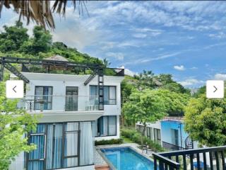 Chủ cần tiền quay vốn đt cần bán biệt thự tại tổ hợp nghỉ dưỡng sun village tại lương sơn