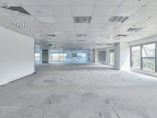 Độc quyền! văn phòng 523m2 view hồ ngọc khánh (ba đình)  không thu phí làm thêm giờ