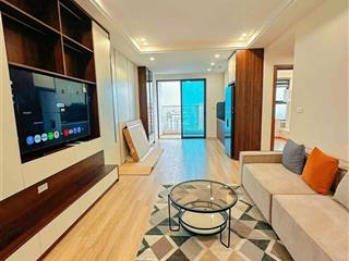 Bán gấp căn 65m2 tầng nóc 176 định công, 2n2vs, để lại full thất, ở ngay, sổ đỏ chính chủ, giá 7 tỷ