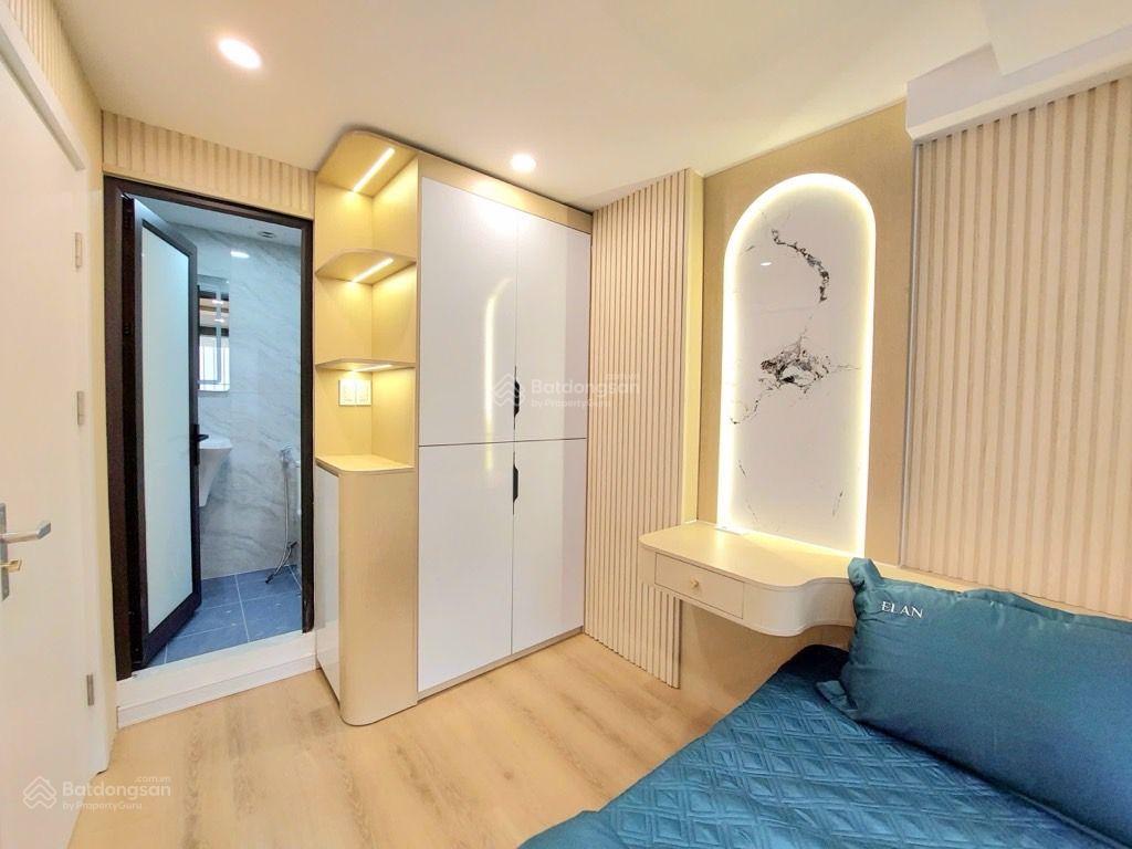 Tập thể bách khoa tầng 3 1 bước ra phố ở cực sướng