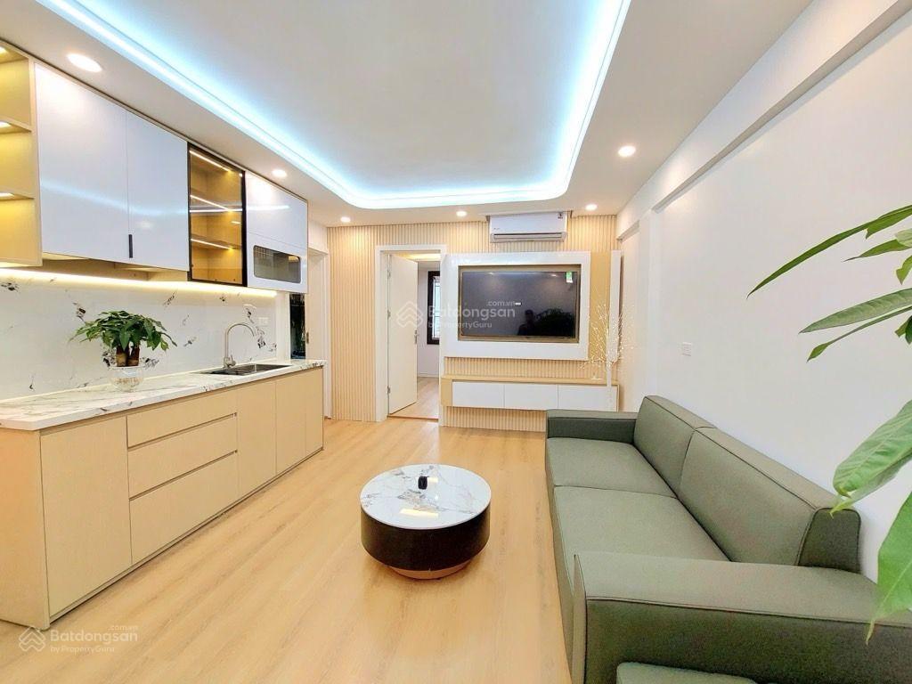 Tập thể bách khoa tầng 3 1 bước ra phố ở cực sướng