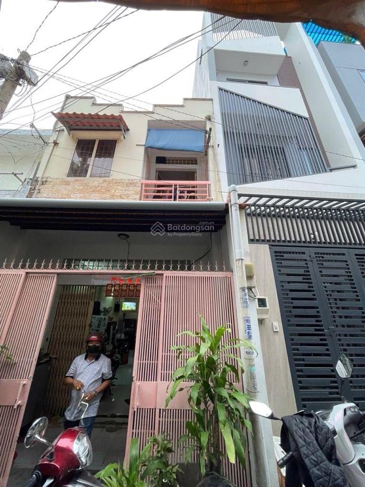 Gần đầm sen, tô hiệu, 50m2, sát mặt tiền nhà 1 xẹc giá . 5,4 tỷ