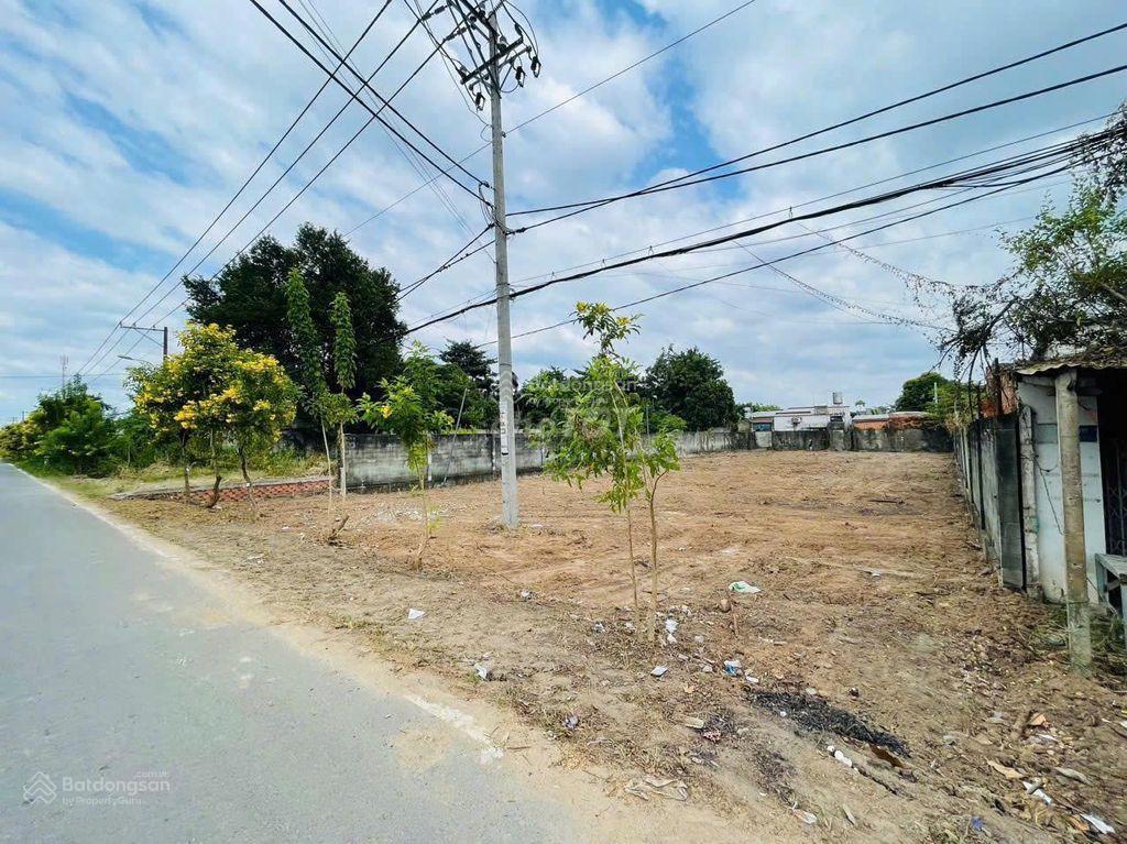 Đất mặt tiền nguyễn thị lắng củ chi 240m2 , shr, giá 1 tỷ 9