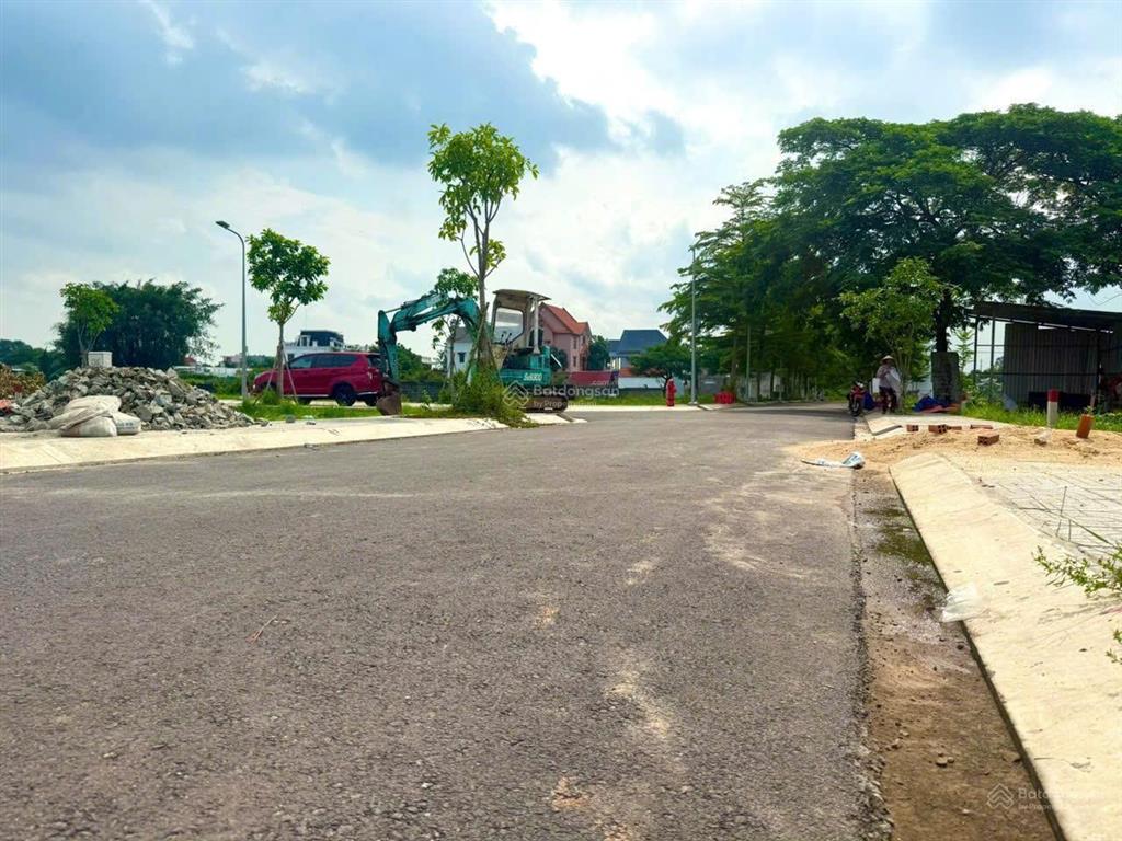 Em còn vài lô đất nền đường 89 củ chi 80m2 giá 2 tỷ có thương lượng