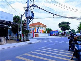 Cần bán nhanh lô đất 2 mặt tiền đường trần văn mười, hóc môn 150m2 giá thương lượng