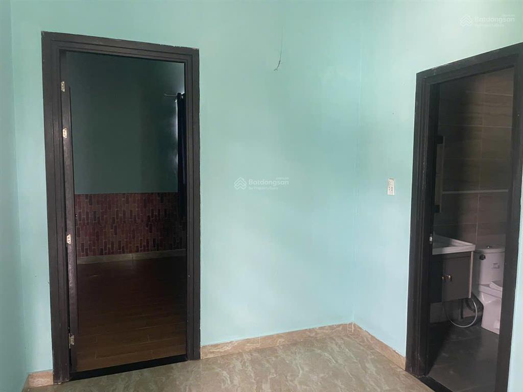 Chủ kẹt tiền bán gấp căn nhà ngay kp lộc du, trảng bàng, tây ninh. diện tích 104m2 giá 1 tỷ. shr.