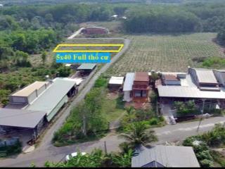 Bán lô đất 200m2 ngay sát kcn phước đông, gò dầu, tây ninh. full thổ cư, giá 550 triệu.shr