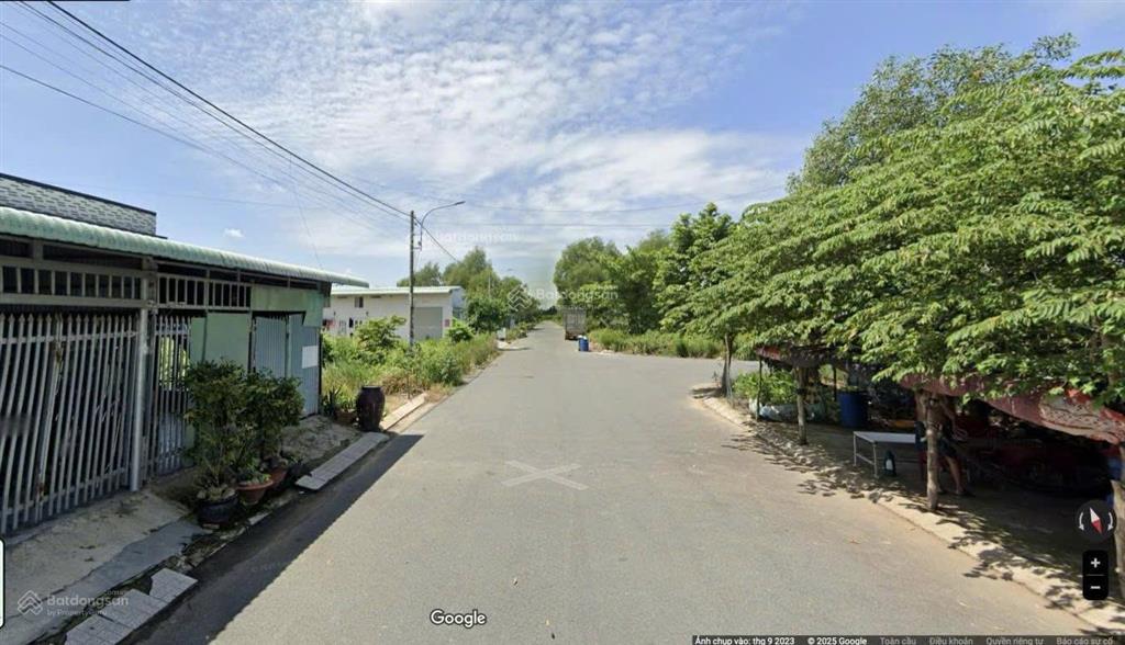 Chủ ngộp cần bán gấp lô đất 100m2 xã trảng bàng, tây ninh giá 700 triệu.shr