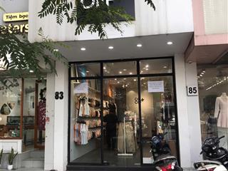 Hot lõi phố cổ! cho thuê nhà mặt phố hàng bè  dt 80m2 + lửng  kinh doanh mọi mô hình