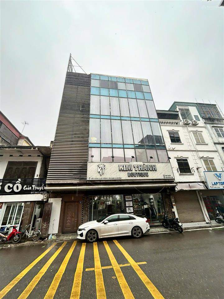 Thang máy / pccc! cho thuê nhà mặt phố nguyễn ngọc vũ  dt 60m2 x 3t  mt hơn 6m