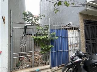 Đất nằm trên trục đường cổ bản, đồng mai. cách quốc lộ 6 200m