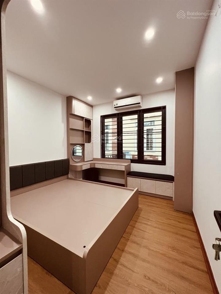 6.5tỷkinh doanh phú lương  ô tô đỗ cổng10m ra ô tô tránh  trung tâm chợ dân sinh và các trường