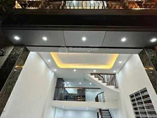 Chính chủ bán nhà cổ điển a,hơn 7 tỷ 53m2,ô tô đỗ cửa,đầy đủ nội thất,nhiều tiện ích xung quanh