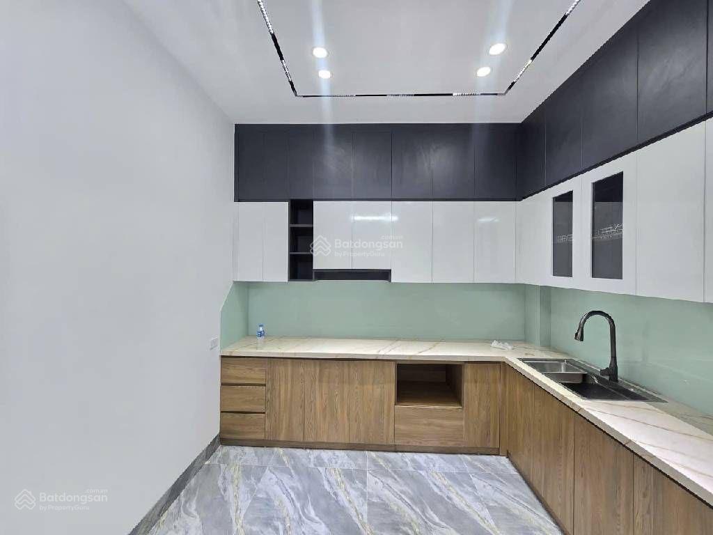 Chính chủ bán nhà ngọc hồi thanh trì dt 45m2 giá hơn 5 tỷ ô tô đỗ ngõ nhà dân xây chắc chắn