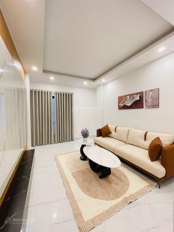 Chính chủ bán nhà ngọc hồi thanh trì dt 45m2 giá hơn 5 tỷ ô tô đỗ ngõ nhà dân xây chắc chắn