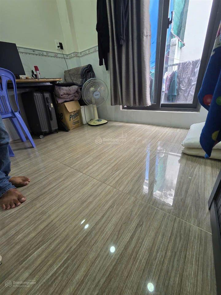 Nhà mễ cốc p15 q8 giá 860tr tl
dt 3x4. 1trệt 1lầu 1pn 1wc. giấy kk99, bản vẽ, kdc hiện hữu. nhà m