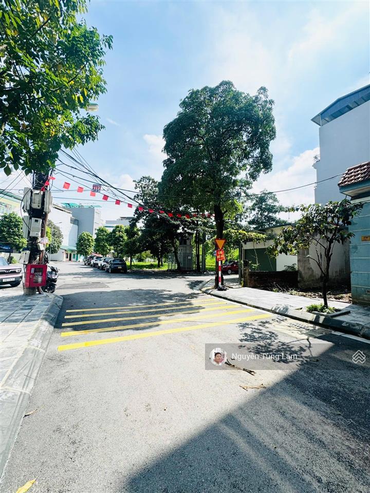 Siêu đẹp đất phân lô giáo viên ngọc thụy 80m² đường 13m cạnh công viên