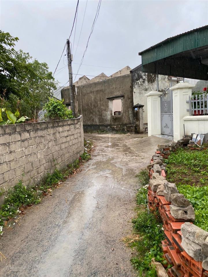 Chính chủ cần bán lô đất tại khu 5 đại yên, tuần châu (sát dự án hạ long xanh)