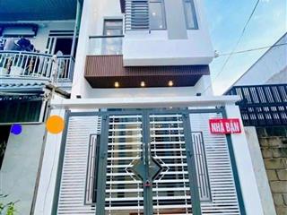 Bán căn nhà gần kcn lê minh xuân đang cho thuê 9tr 1 tháng shr cách bx miền tây 5' aeon bình tân 10