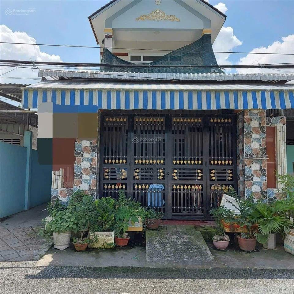 Chính chủ bán nhà 1 trệt 1 lầu kèm 5 phòng trọ đang cho thuê thu nhập 18tr 1 tháng 6x27m