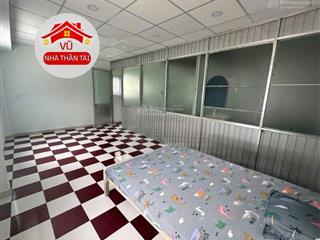 Bán dãy nhà trọ tôn đản, q. 4, 74 m2, 11 phòng, hơn 6 tỷ