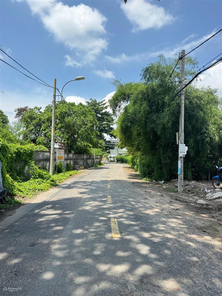 Chủ ngộp bank bán đất mt đ. lê lợi, xã tân hiệp, hóc môn. dt 104m2, shr, khu dân cư đông