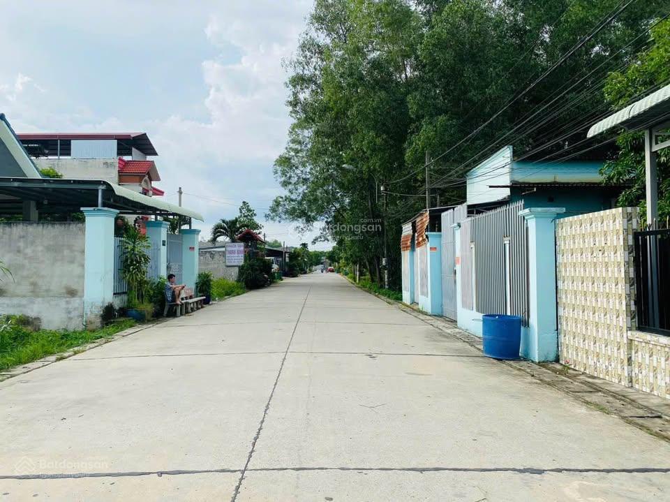 Chủ cần bán lô đất 1/ đ. lê minh nhựt, xã tân an hội, củ chi. dt 5x37m, giá 1 tỷ 8