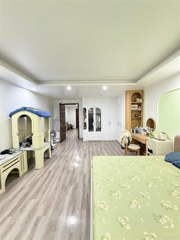 Bán nhà đẹp, thang máy, ở ngay, kinh doanh, tại tổng cục 5 yên xá, 100mx5 tầng, chỉ 37.9 tỷ