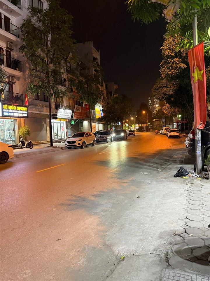 Bán nhà đẹp, thang máy, ở ngay, kinh doanh, tại tổng cục 5 yên xá, 100mx5 tầng, chỉ 37.9 tỷ