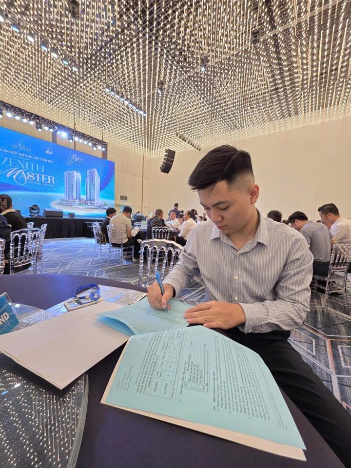 Bán căn hộ cao cấp 2 phòng ngủ tại phường kiến an