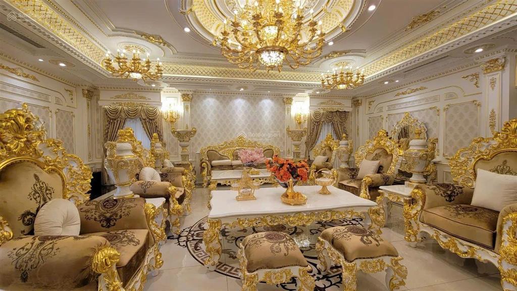 Bán nhà trần văn kiểu 1200m2, 6 tầng  300 tỷ  full nội thất tây á đông